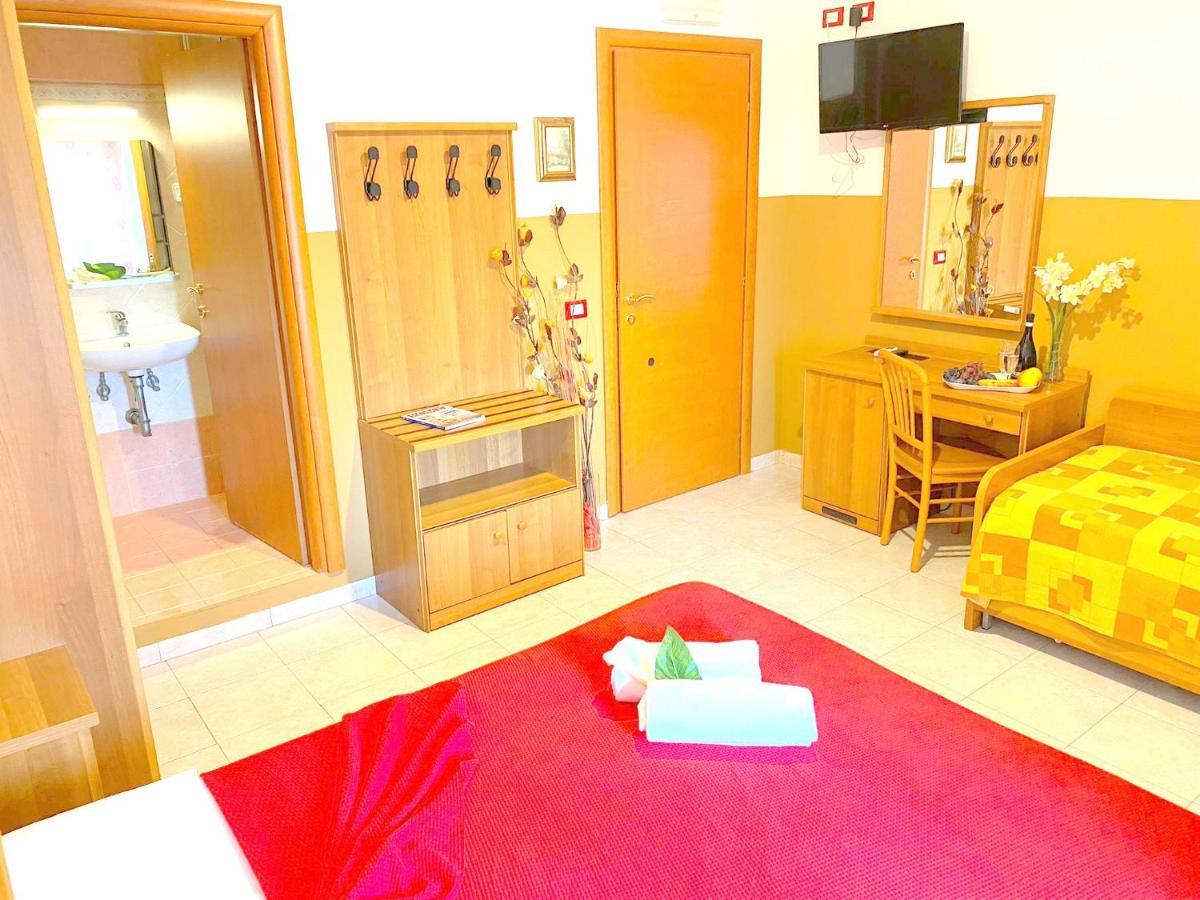 Booking Now Rome-Address Via Palestro,56- Breakfast Included Eksteriør billede
