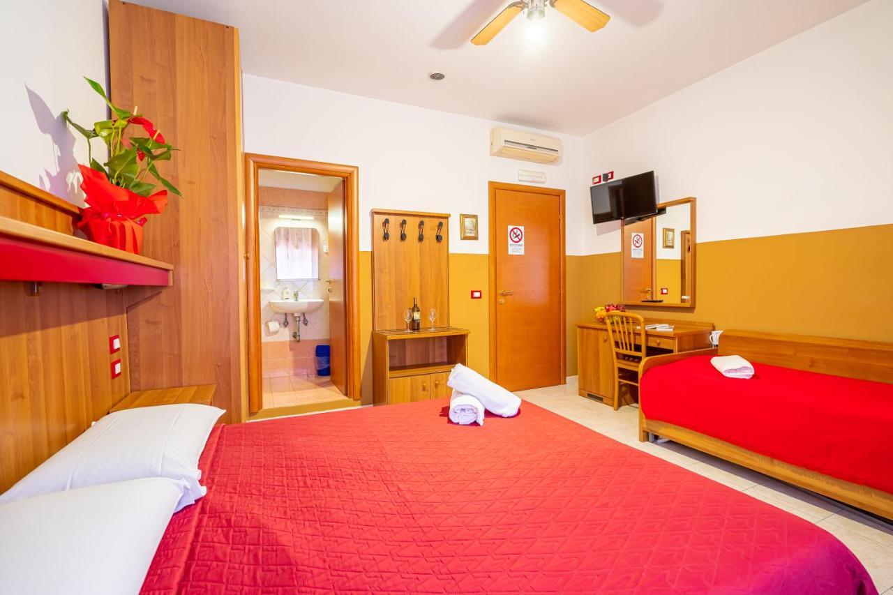 Booking Now Rome-Address Via Palestro,56- Breakfast Included Eksteriør billede